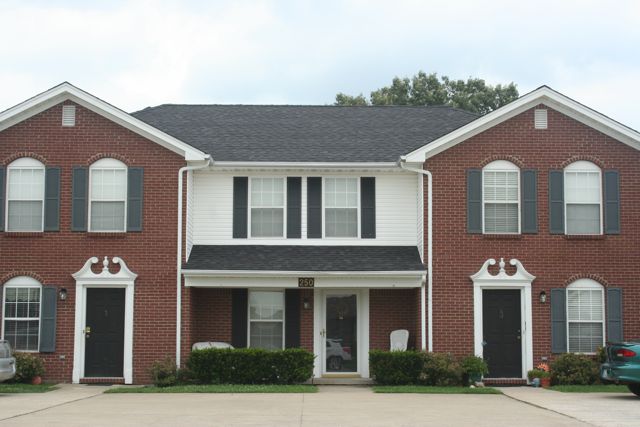 238 MARCELLUS DR