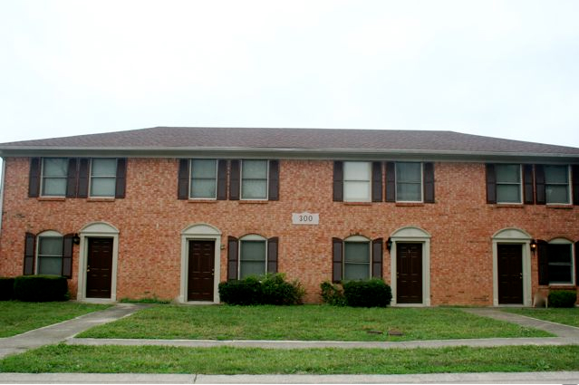 300 CHURCHILL DR
